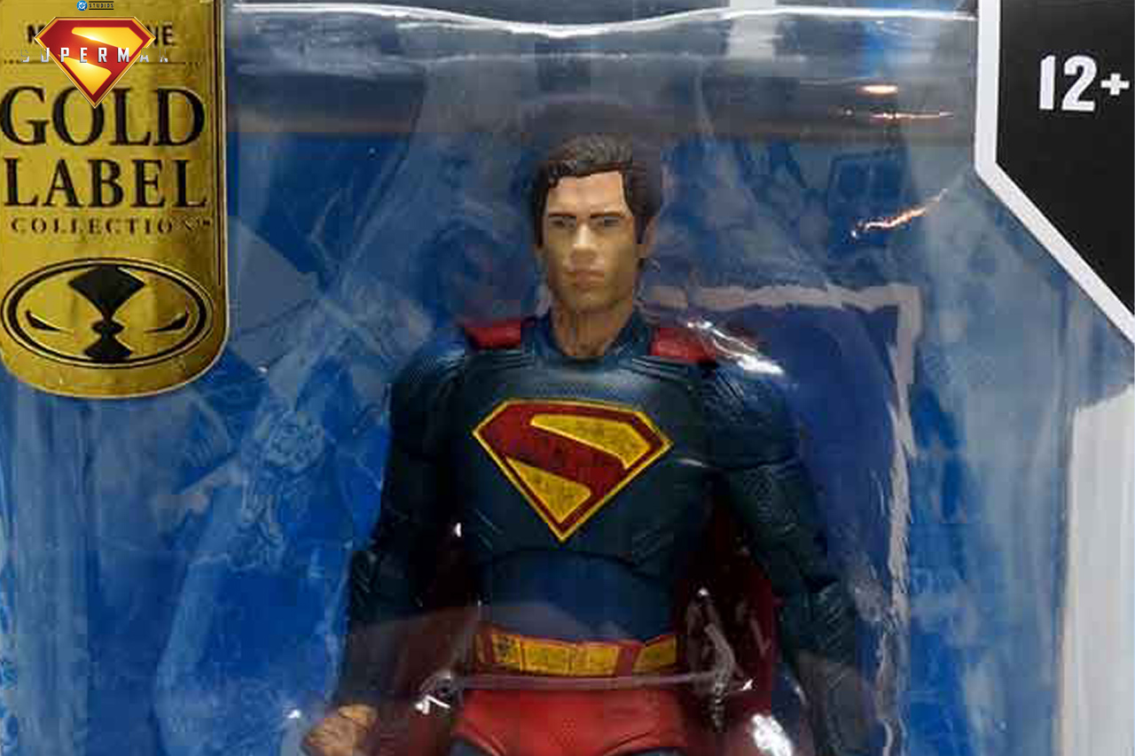 New Gold Label “Battle Damaged” Superman Found!