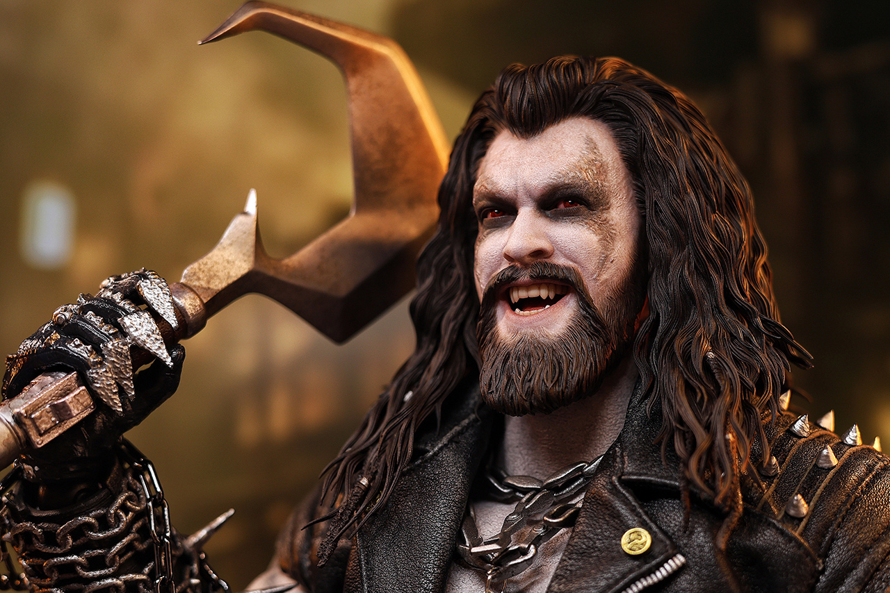 Hot Toys Lobo 1/6 Scale Figure Fully Revealed with Jason Momoa Likeness