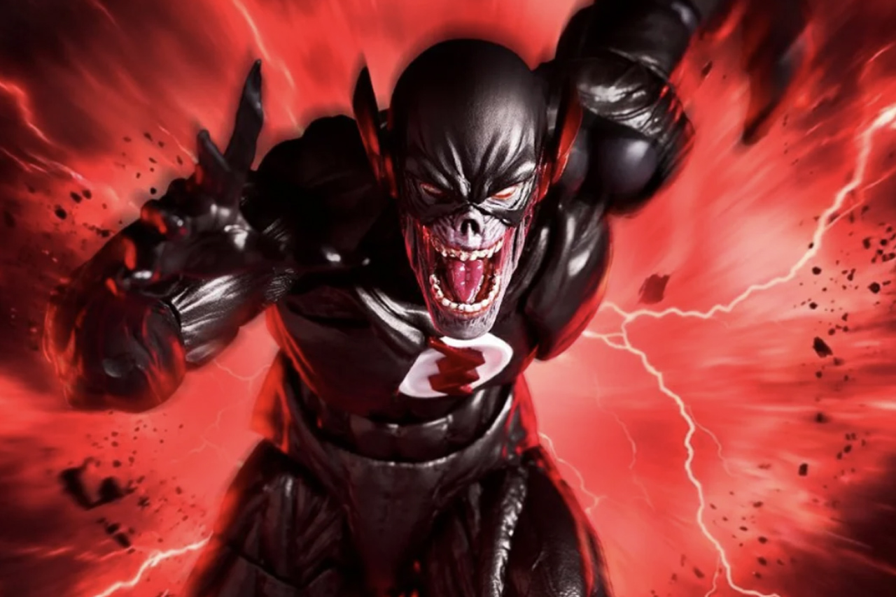 Revoltech Amazing Yamaguchi Black Flash action figure running forward surrounded by red Speed Force lightning.